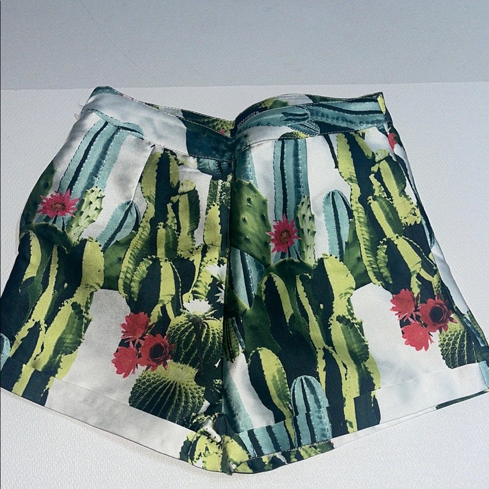 Missguided Cactus Print Women's Shorts